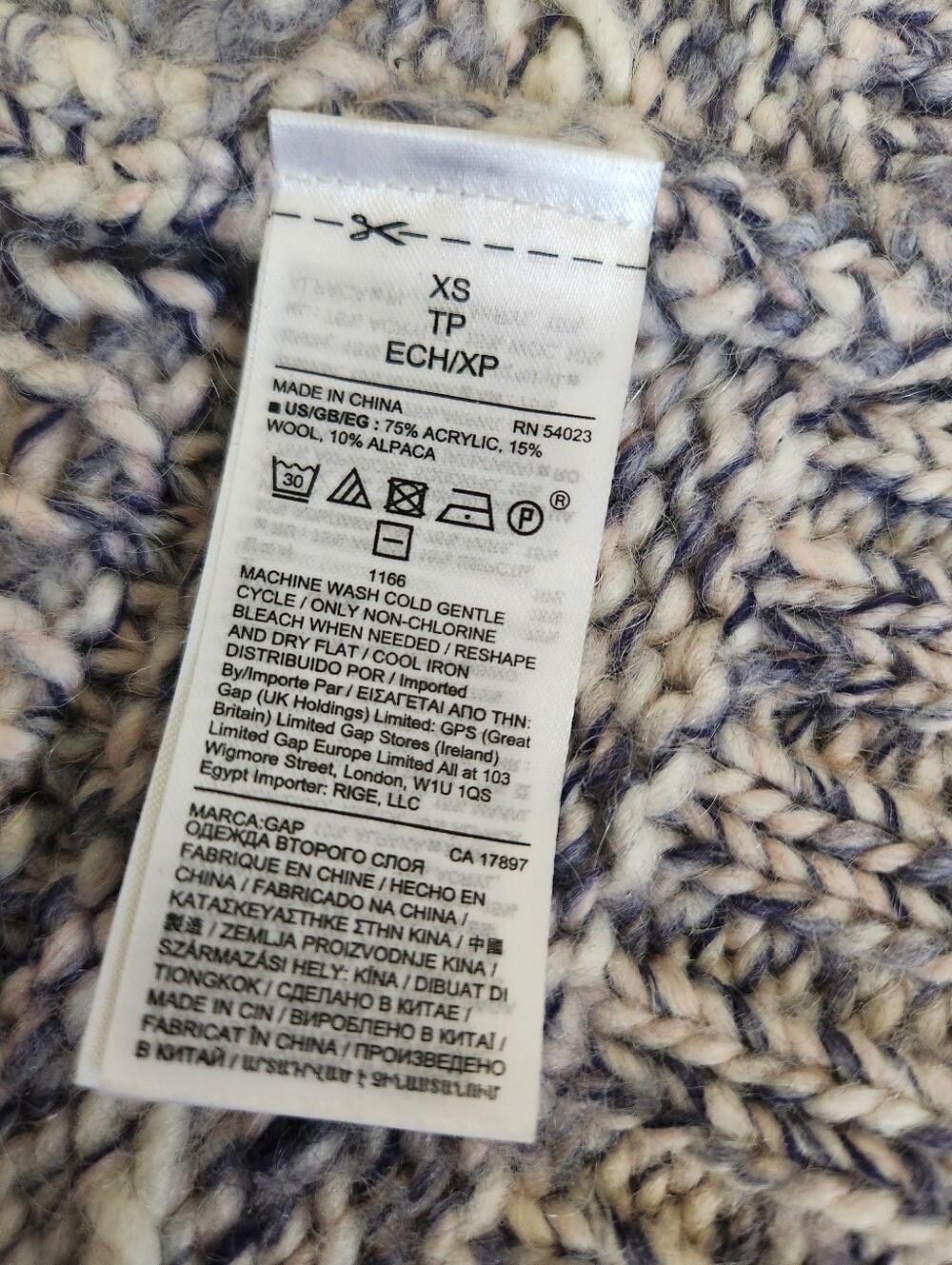 Fair Isle Chunky Knitted Cardigan Cream Purple Violet Fits Size XS S SM - Picture 9 of 10